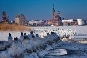 View over the wintry Strelasund to the Stralsund Skyline.